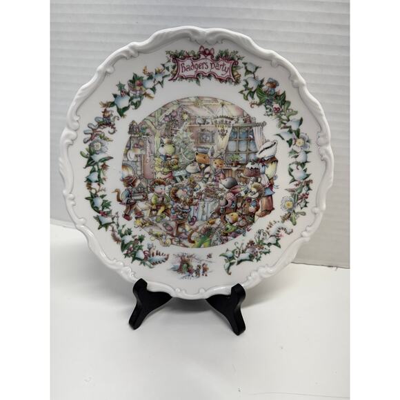 Royal Doulton Wind in the Willows Badgers Party Collector China Plate - Picture 1 of 7